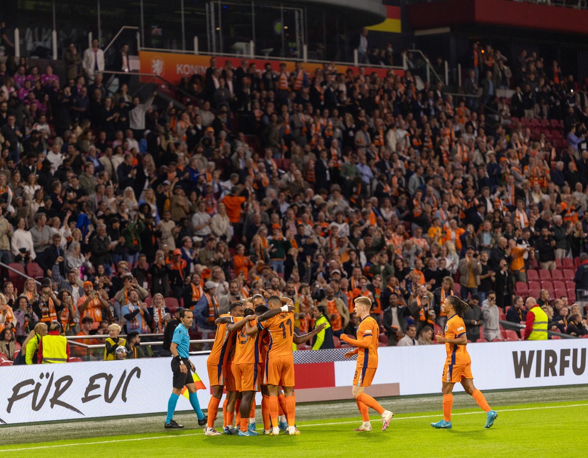 Twee wedstrijden met één doel: het WK! 💪

Met de tribunes oranje gekleurd strijdt Nederland in de ArenA tijdens de WK-kwalificaties 🦁 Op 12/10 spelen ze tegen Finland en op 17/11 staan ze tegenover Litouwen. Zorg dat je klaar zit — tickets gaan binnenkort in de verkoop.