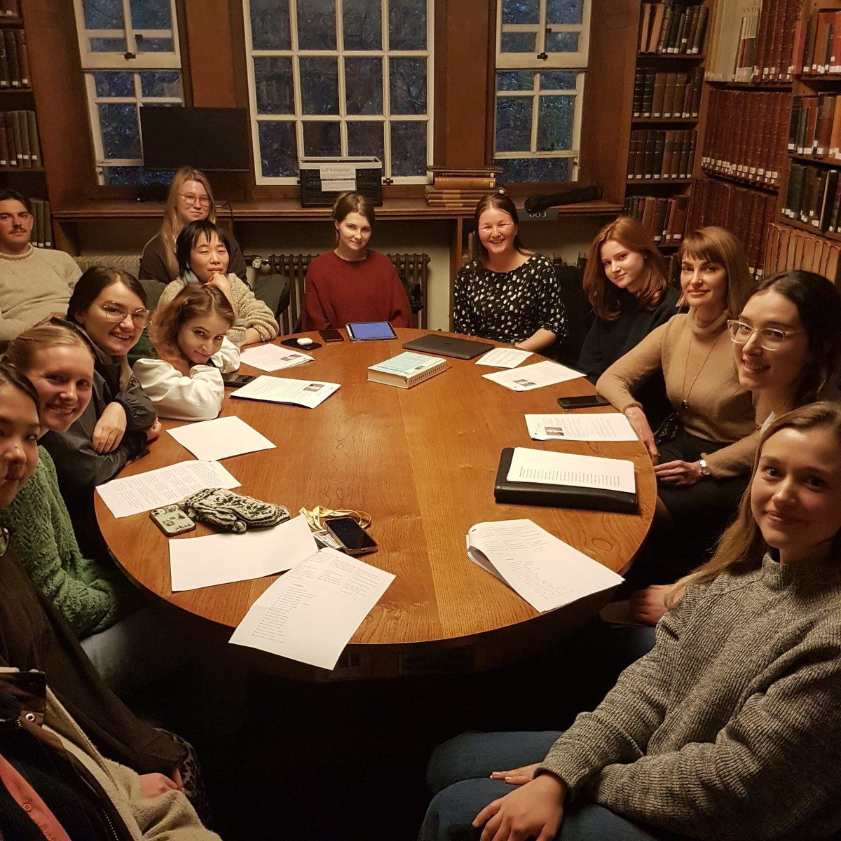 We’ve been thrilled to welcome so many students to the newly launched Ukrainian Poetry Club in New College Library for the last few terms! 

Organised by our very own DPhil student Dasha Nepochatova, the club explores Ukrainian literature every two weeks.

#Poetry #Ukraine