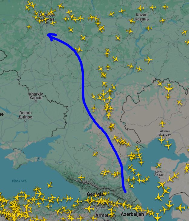 Svi avioni regularno lete za Moskvu, ali samo on je bio ugrožen "zbog ratnih sukoba Rusije i Ukrajine", pa je navodno morao da sleti u Azerbejdžan.

Bestidni lažov, prevarant i hulja.