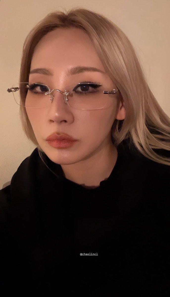 memealuvzCLx's tweet photo. gorgeous 🍒 https://t.co/ejVkl4E90g