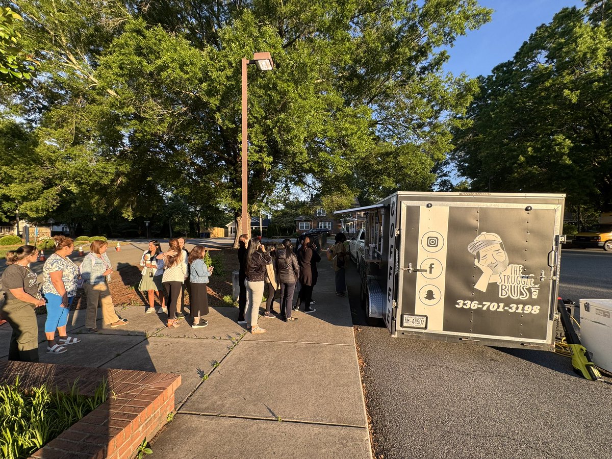 Thanks to the Struggle Bus and the <a href="/SpeasGlobal/">Speas Global Elem</a> PTA for providing teachers with a cup of coffee and more today!