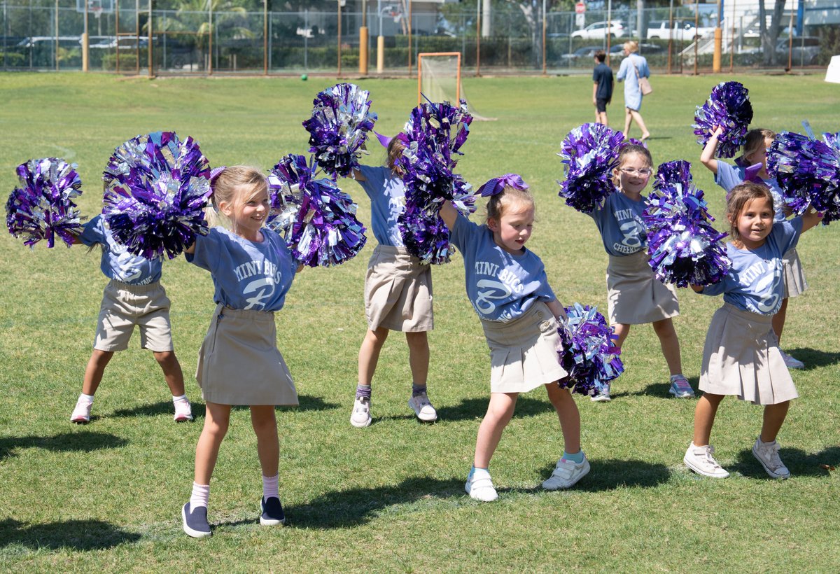 BenjaminBucs's tweet image. Huge thanks to everyone who came out to the LS Art Show &amp;amp; Book Fair! 🎨📚
The Mini Bucs kicked things off with a great performance, and our student artists wowed us all.
Shoutout to the BPA for the fun pop-up flash sale!
#TBSCommunity #BrushStrokes2025 #MiniBucs #IHeartTBS