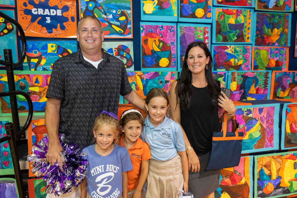 BenjaminBucs's tweet image. Huge thanks to everyone who came out to the LS Art Show &amp;amp; Book Fair! 🎨📚
The Mini Bucs kicked things off with a great performance, and our student artists wowed us all.
Shoutout to the BPA for the fun pop-up flash sale!
#TBSCommunity #BrushStrokes2025 #MiniBucs #IHeartTBS