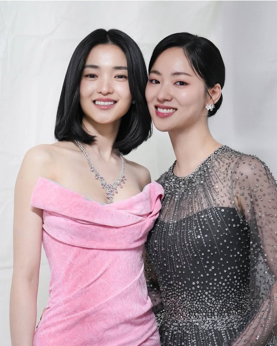 𝐲𝐞𝐨𝐛𝐞𝐞𝐧 𝐥𝐨𝐨𝐩𝐬 tweet media