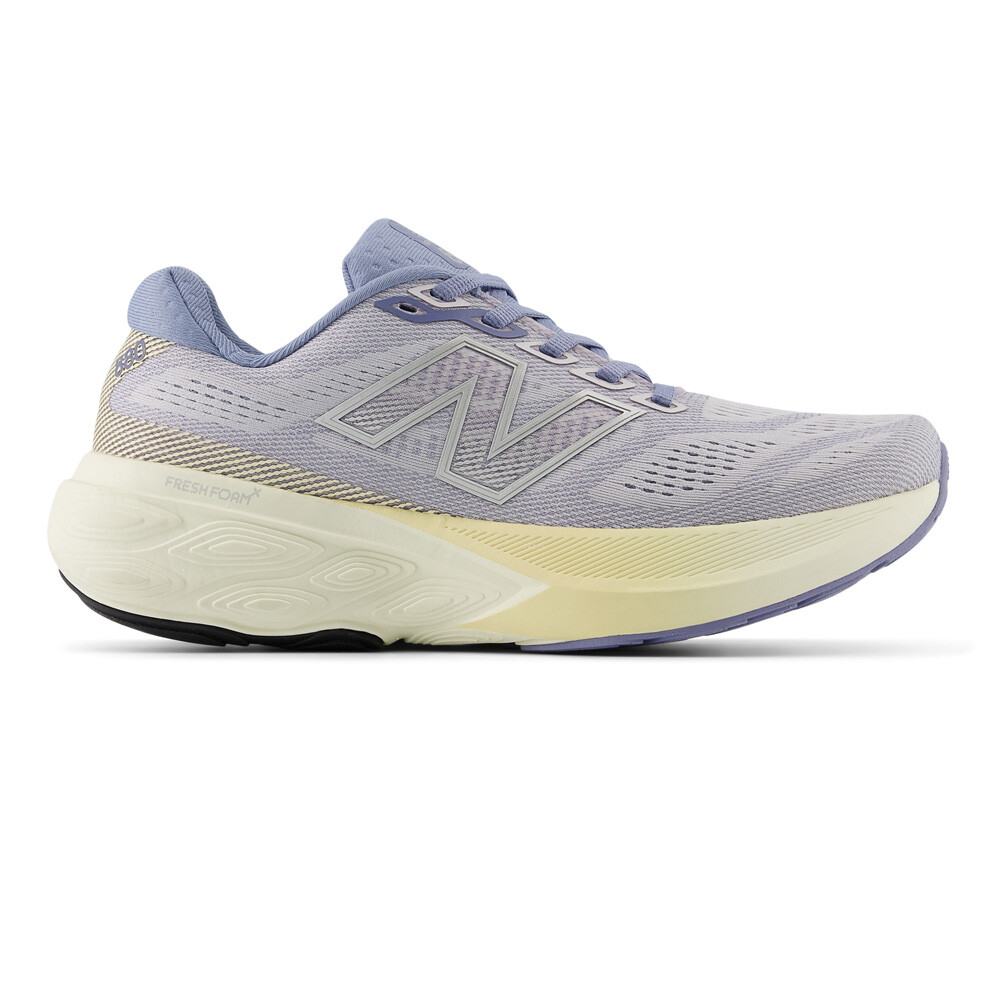 The New Balance fresh foam X 880 V15 is now instore and online in the wider fittings. Available in both men's and women's so why not drop by and check them out! #jogshop #brightons #number1 #running #specialist #shop #local #newbalance #880v15