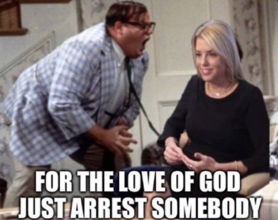 <a href="/LauraLoomer/">Laura Loomer</a>