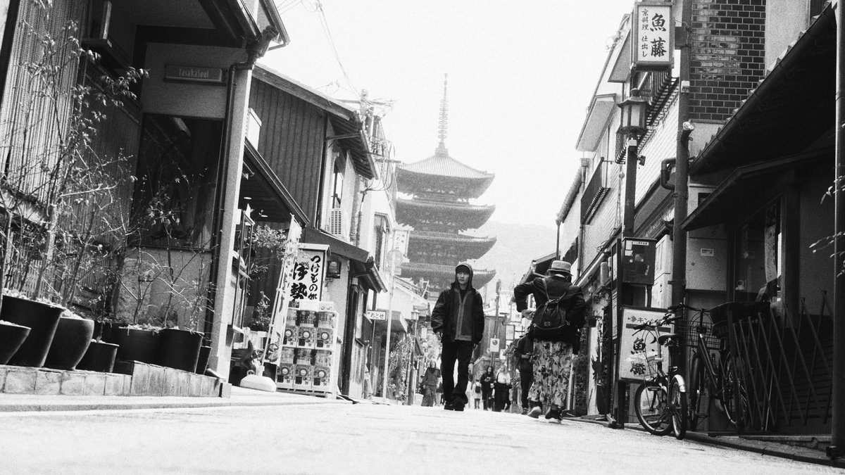 tetuyaokada532's tweet image. 抄語 - 愛しきこの日々

監督、カメラしました。
変わりゆく世の中だけど日常を愛せますように。
ぜひ観てください🦅