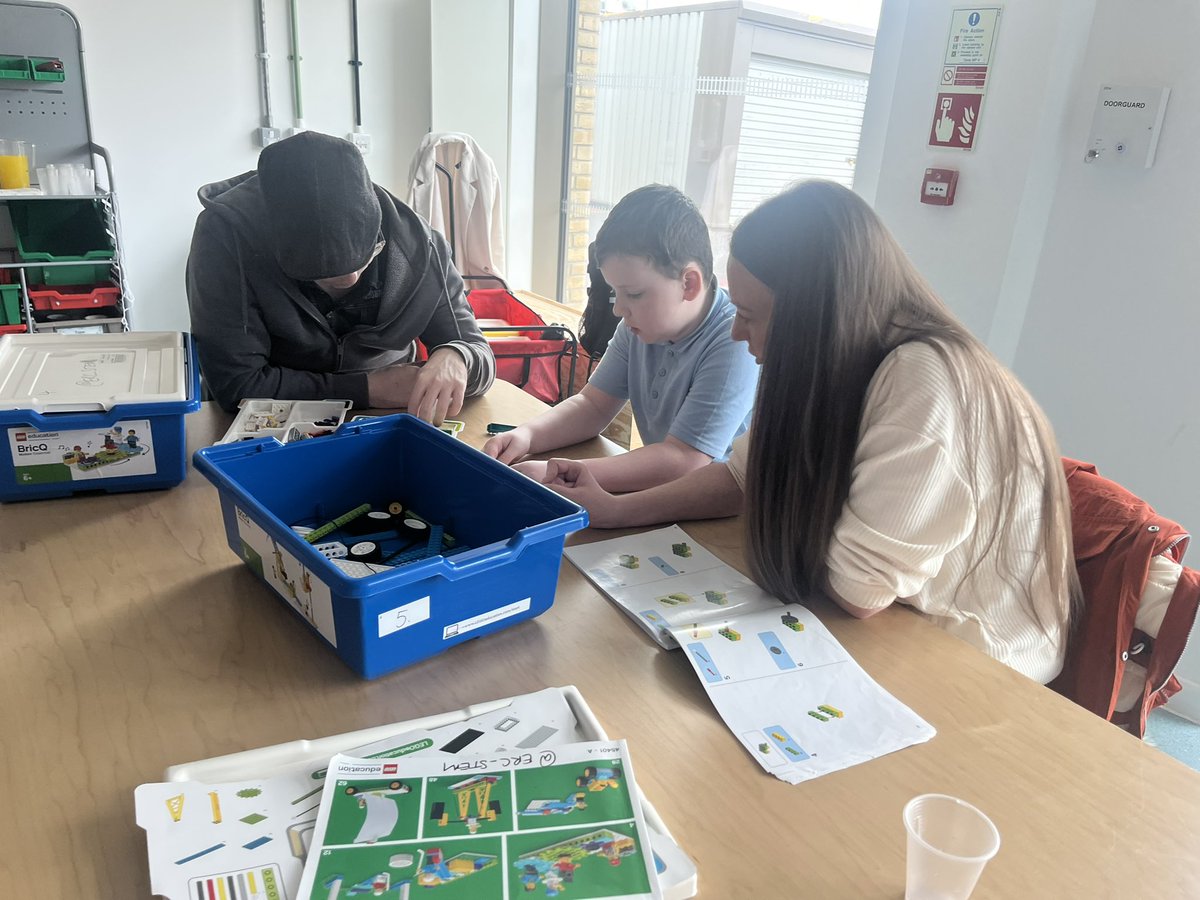 St Thomas' Primary tweet media