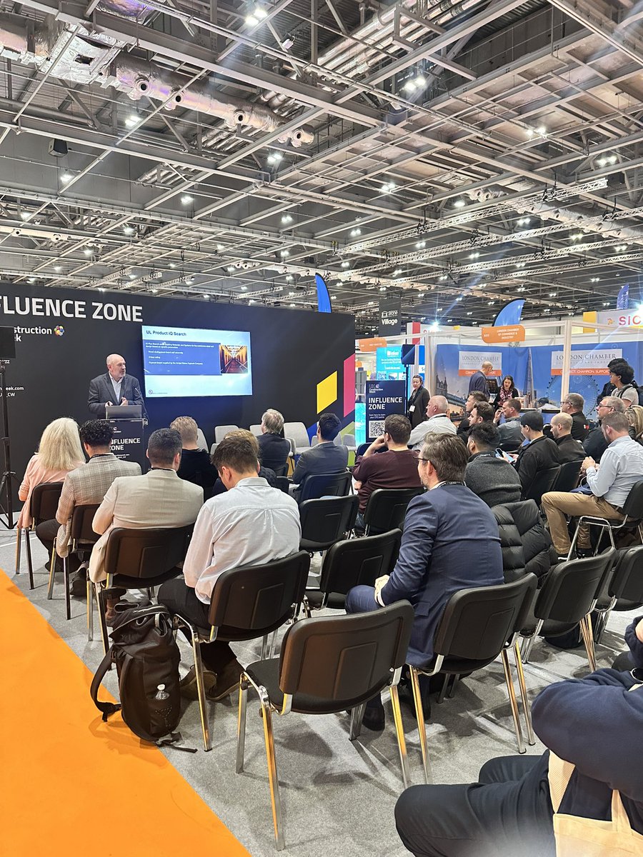 UK_CW's tweet image. The turn out to our theatres has been outstanding! Our speakers are definitely keeping everyone engaged 🗣️

Will you be at the next session? 

Register now: zurl.co/KDoxK

#Innovation #BuildingConstruction