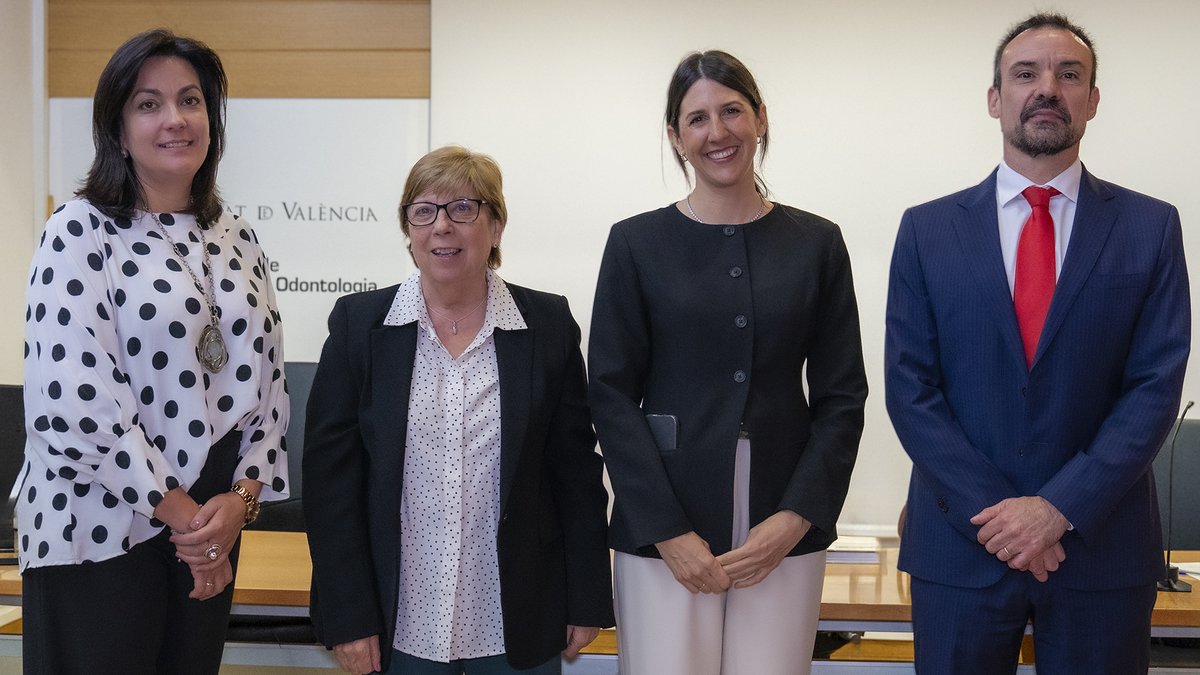 👏 Desde INCLIVA damos la enhorabuena a Ana de Blas Zapata, del Grupo de Investigación para la Prevención del Riesgo Cardiovascular en Niños y Adolescentes, por la defensa de su tesis doctoral 'Fenotipo vascular y marcadores de inflamación en niños y adolescentes con sobrepeso'.