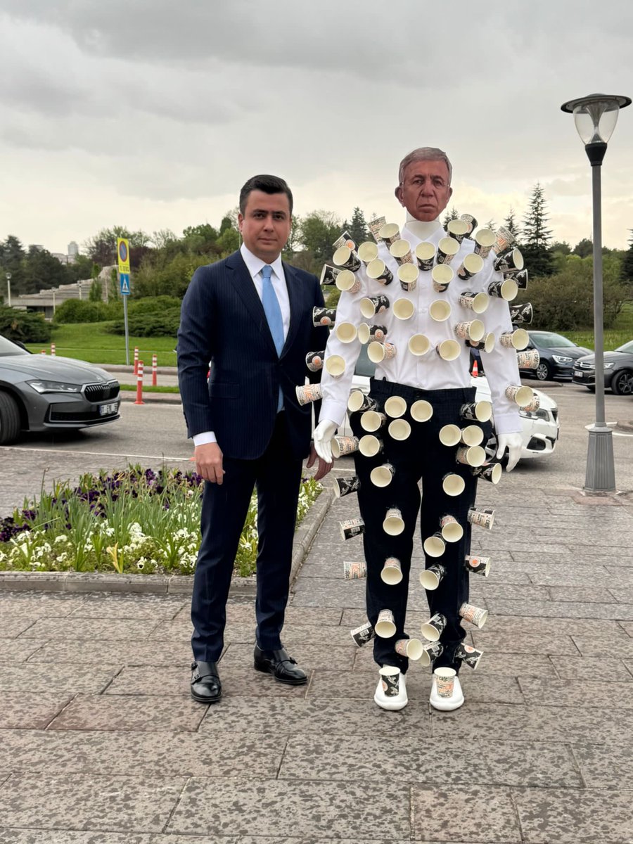 Mansur Yavaş‘ın 159 milyon TL’lik karton bardak ve çöp torbası vurgununu basın toplantısında anlattım detaylar gelecek