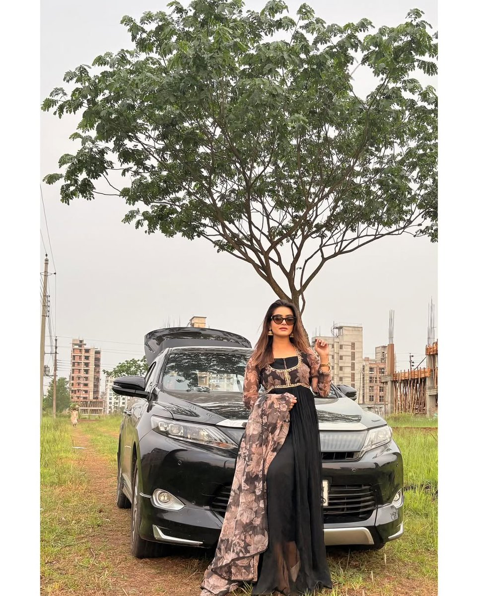 sayan_ahmed92's tweet photo. Our beautiful Tisha❤🌺🧿
#tanjintisha #bangladeshi #acters #bangladeshidrama #dramaacters https://t.co/7nUR0GwwTQ
