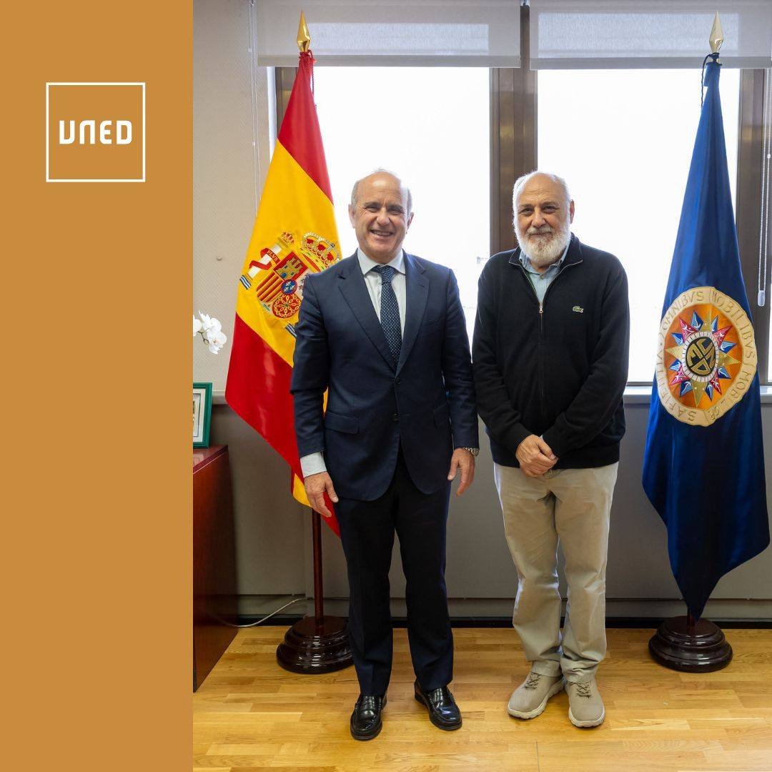 rmairal's tweet photo. Hoy hemos firmado un convenio entre la UNED y el @ICOMOS_esp (Consejo Internacional de Monumentos y Sitios), que trabaja en la conservación del patrimonio. Esta colaboración nos permitirá impulsar proyectos en torno a la preservación del patrimonio histórico. https://t.co/VYkG2d2mff