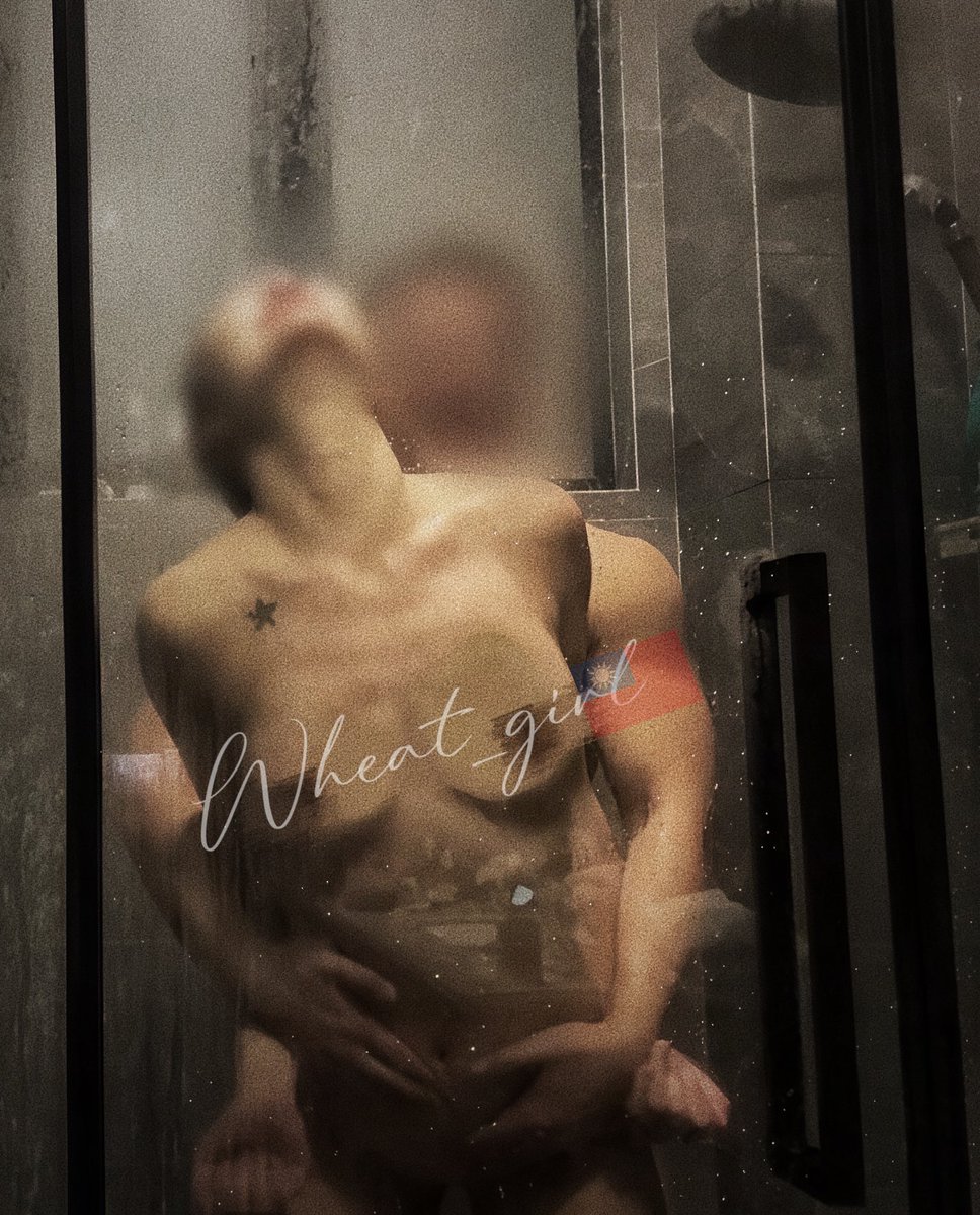 好久不見了吧☀️
前陣子外流太～～嚴重了！
我就直接停擺先緩緩～
現在我會更小心了
#支持原創 #拒絕盜版 
然後各位還在嗎？
最近好像蠻低靡的😂
玩個活動🤓
#按讚 、#轉發 、#留言 「我還在」
我抽10位給你個精彩小片段😉