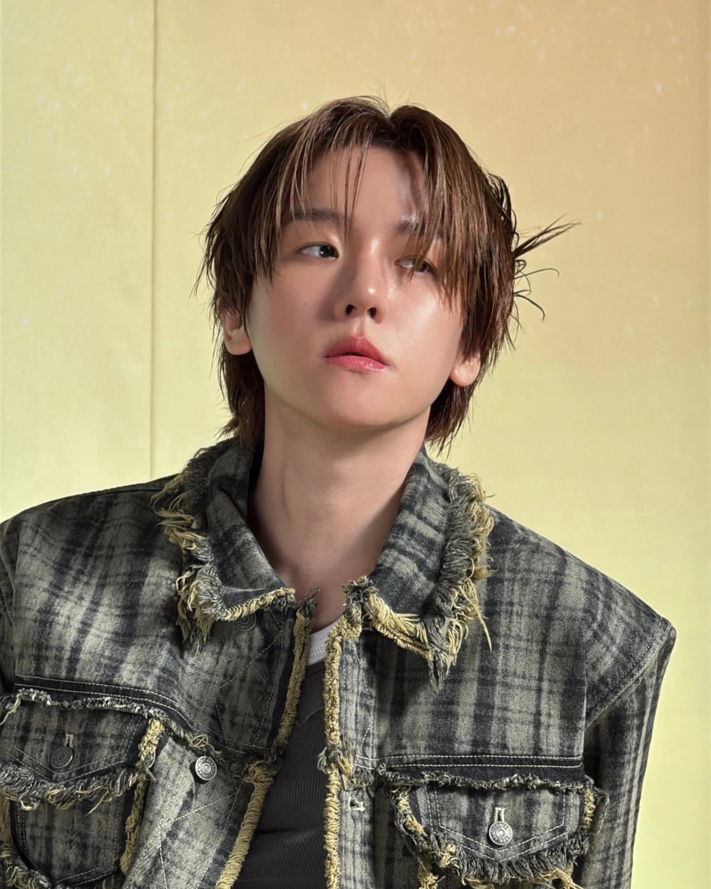 GqWUT4CbwAAdxZ4.jpg:orig