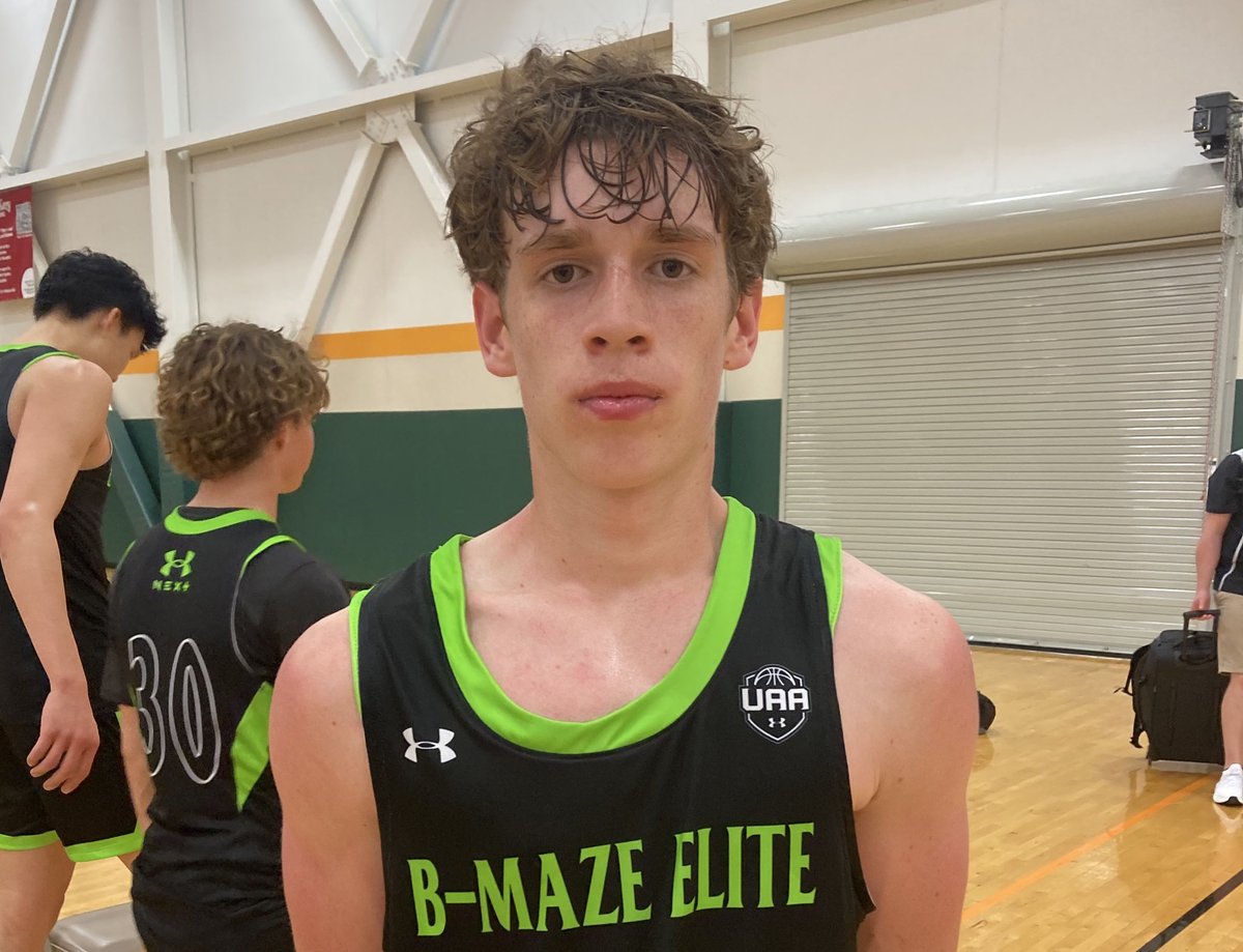 Shun Williams (@ontheradarhoops) on Twitter photo The Tennessee Sportswriters Association tabbed '26 G Owen Lentz as an All-State athlete last season.
We saw his skills firsthand at the Rocky Top Invitational.
✍️He is an expert ball handler and a consistent shooter.
<a href="/CoachHemi/">Jonathan Hemingway</a> took note:
ontheradarhoops.com/otr-hoops-rock… The Tennessee Sportswriters Association tabbed '26 G Owen Lentz as an All-State athlete last season.
We saw his skills firsthand at the Rocky Top Invitational.
✍️He is an expert ball handler and a consistent shooter.
<a href="/CoachHemi/">Jonathan Hemingway</a> took note:
ontheradarhoops.com/otr-hoops-rock…