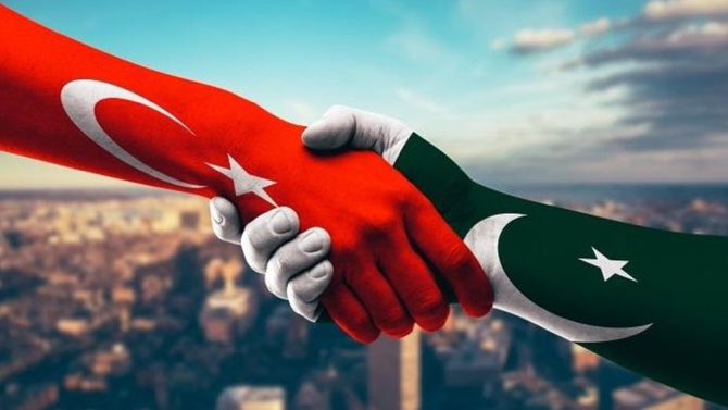 TARAFIMIZ BELLİ❗️

DOST VE KARDEŞ ÜLKE PAKİSTANIN YANINDAYIZ🇹🇷🇵🇰

Pakistan Zindabad 🇵🇰
#ForPakistan