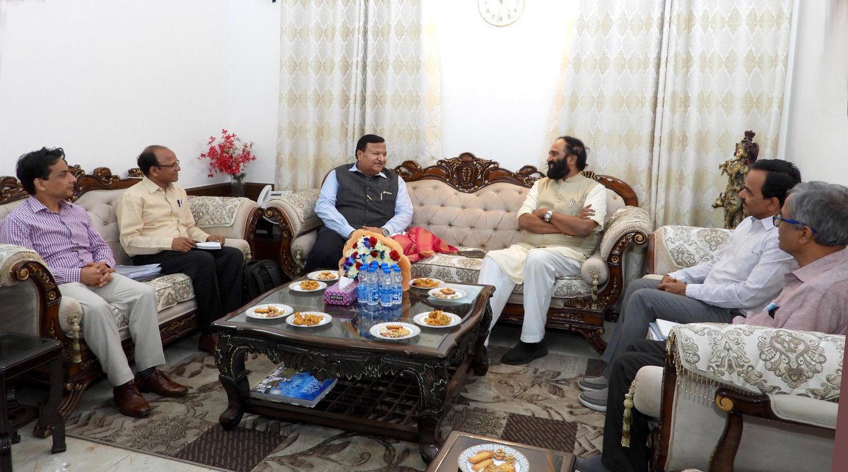 Had a meeting with Central Water Commission (CWC) Chairman Shri Atul Jain in New Delhi on Wednesday.

Made multiple representations, along with required documents, to the CWC Chairman seeking allotment of water for Palamuru Ranga Reddy and Sammakka Sarakka projects.