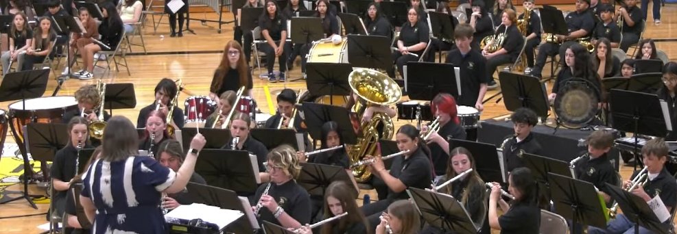 Harvard Junior High (@harvardjrhigh) on Twitter photo Congratulations to our band students and their directors on a fabulous performance last night!
#hjh #JrHornetsRising <a href="/HarvardD50/">Harvard CUSD 50</a> Congratulations to our band students and their directors on a fabulous performance last night!
#hjh #JrHornetsRising <a href="/HarvardD50/">Harvard CUSD 50</a>