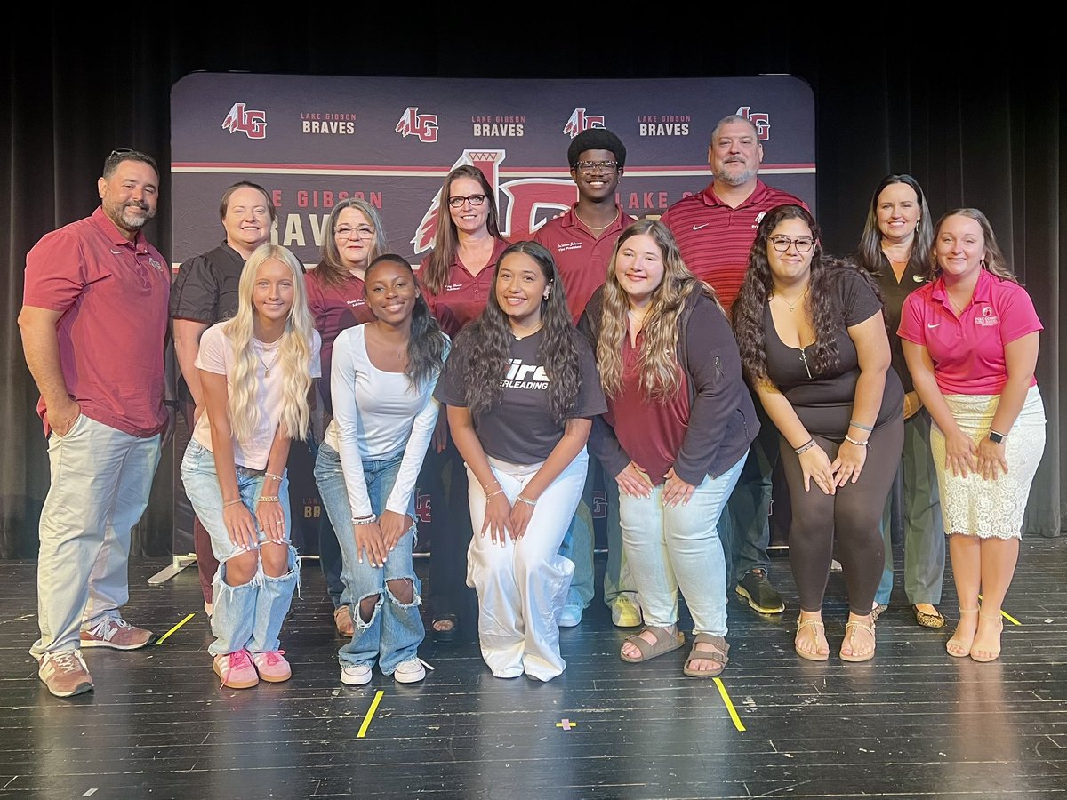 🎉Congratulations to our Braves who signed teacher contracts today! ✍️These seniors are off to major in education, then bring their talents right back to Polk! <a href="/principalRVann/">Ryan Vann</a> <a href="/PolkSchoolsNews/">Polk County Public Schools</a>