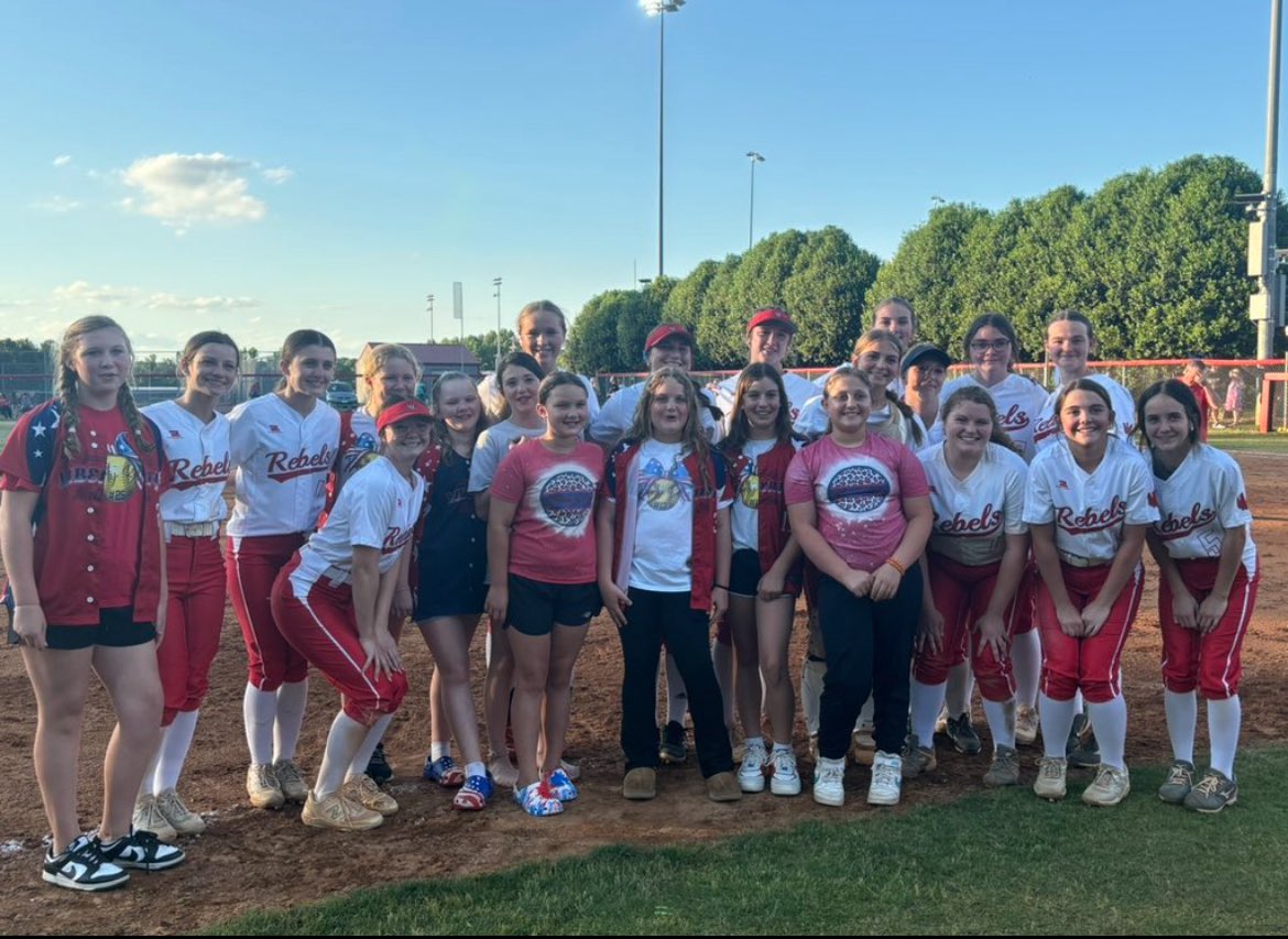 Melony Hoffman (@melony_hoffman) on Twitter photo Started off Playoffs with a W!!! We beat Bandys 10-0 with Gabby (RHP) having a shutout. We play West Wilkes (#1 seed) on Friday. We also had our local 10u travel team come support us, Thank you to those that came to watch yesterdays game! <a href="/Gabbywright2009/">Gabby Wright 2027 RHP</a> Started off Playoffs with a W!!! We beat Bandys 10-0 with Gabby (RHP) having a shutout. We play West Wilkes (#1 seed) on Friday. We also had our local 10u travel team come support us, Thank you to those that came to watch yesterdays game! <a href="/Gabbywright2009/">Gabby Wright 2027 RHP</a>