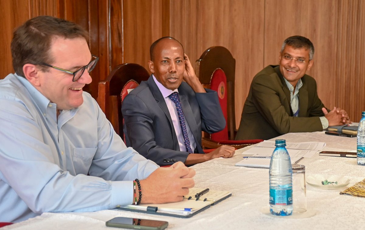 IOMKenya's tweet photo. Great collaboration with #Kenya School of Govt @ksg and #EXBS program of US @stateisn in strengthening capacity of Kenya’s frontline officials to counter trafficking in persons and smuggling of illicit goods and substance. https://t.co/TnebfrJuMQ