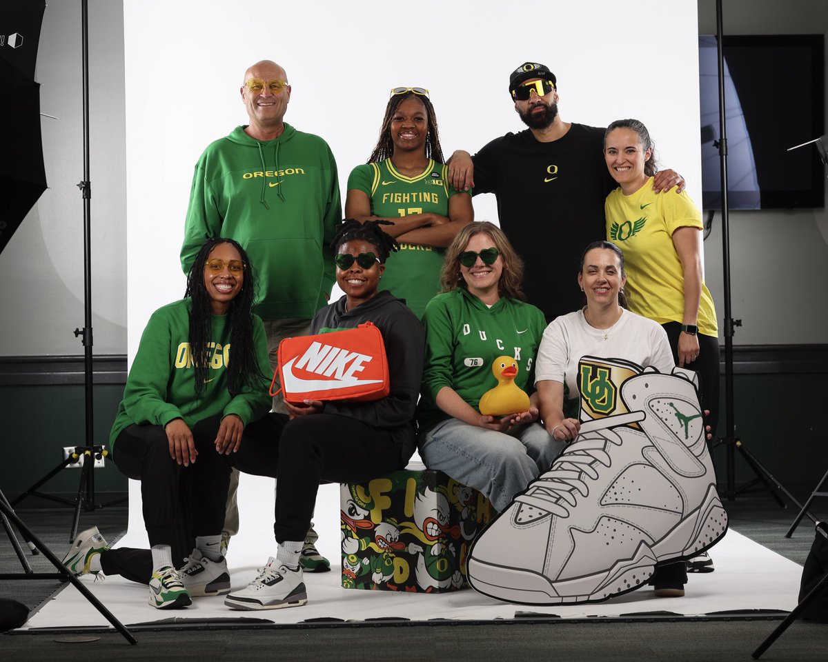 ★AB24★ (@amaribyles2026) on Twitter photo Thank you <a href="/GoDucksKG/">Kelly Graves</a> and the entire coaching staff for a great weekend. Enjoyed getting to know more about <a href="/OregonWBB/">Oregon Women’s Basketball</a>!!
Go ducks???🦆🦆🦆#official #agtg✝️ Thank you <a href="/GoDucksKG/">Kelly Graves</a> and the entire coaching staff for a great weekend. Enjoyed getting to know more about <a href="/OregonWBB/">Oregon Women’s Basketball</a>!!
Go ducks???🦆🦆🦆#official #agtg✝️