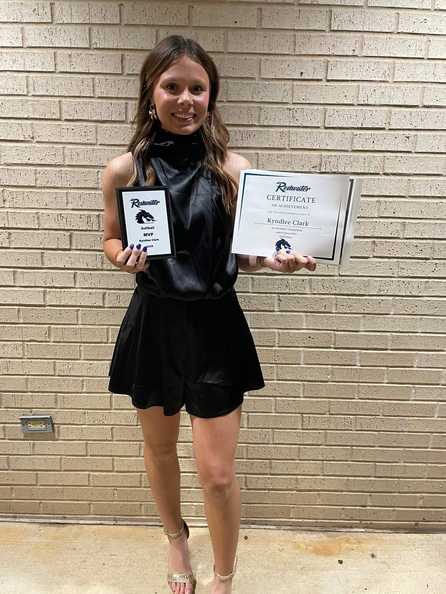 Senior Year Athletic Banquet 
-Softball MVP
- Volleyball 2nd team all district 
-Volleyball Academic All State
-Academic All State -Athletic Training

Cannot wait until we get our district awards back in softball💙💙

<a href="/JoelWorthington/">Joel Worthington</a> <a href="/ReddiesSB/">Reddie Softball</a> <a href="/LDRedwaterSB/">Redwater Lady Dragons Softball</a>