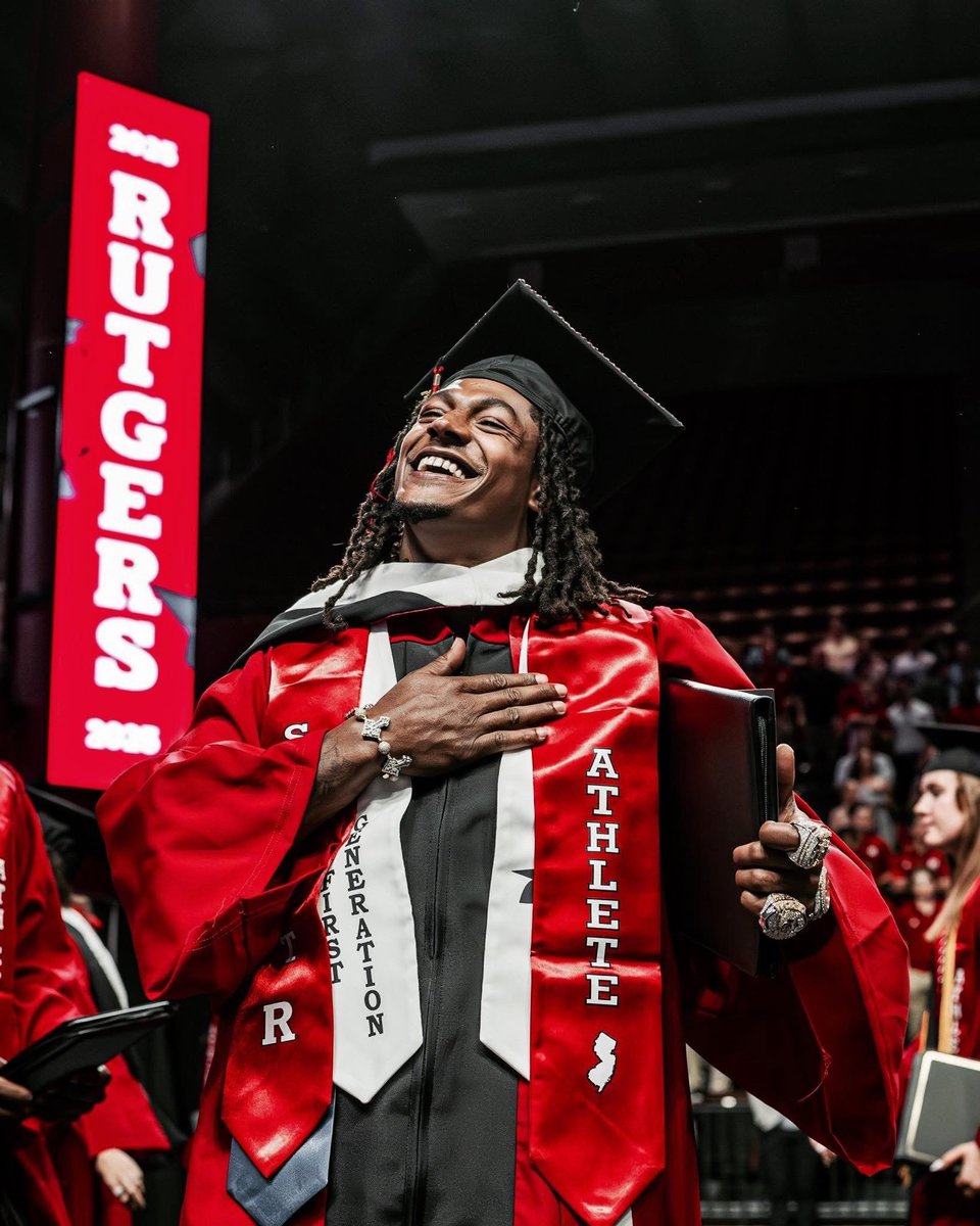 Power 105.1 KC (@power1051kc) on Twitter photo The joy on his face! Congratulations to <a href="/Chiefs/">Kansas City Chiefs</a> WR <a href="/lil_poppy856/">Isiah Pacheco āŖ</a> he graduated from Rutgers University with his bachelorās degree AMD he's wearing his rings!!! #ChiefsKingdom #KansasCity #TheShayMooreMorningShow The joy on his face! Congratulations to <a href="/Chiefs/">Kansas City Chiefs</a> WR <a href="/lil_poppy856/">Isiah Pacheco āŖ</a> he graduated from Rutgers University with his bachelorās degree AMD he's wearing his rings!!! #ChiefsKingdom #KansasCity #TheShayMooreMorningShow