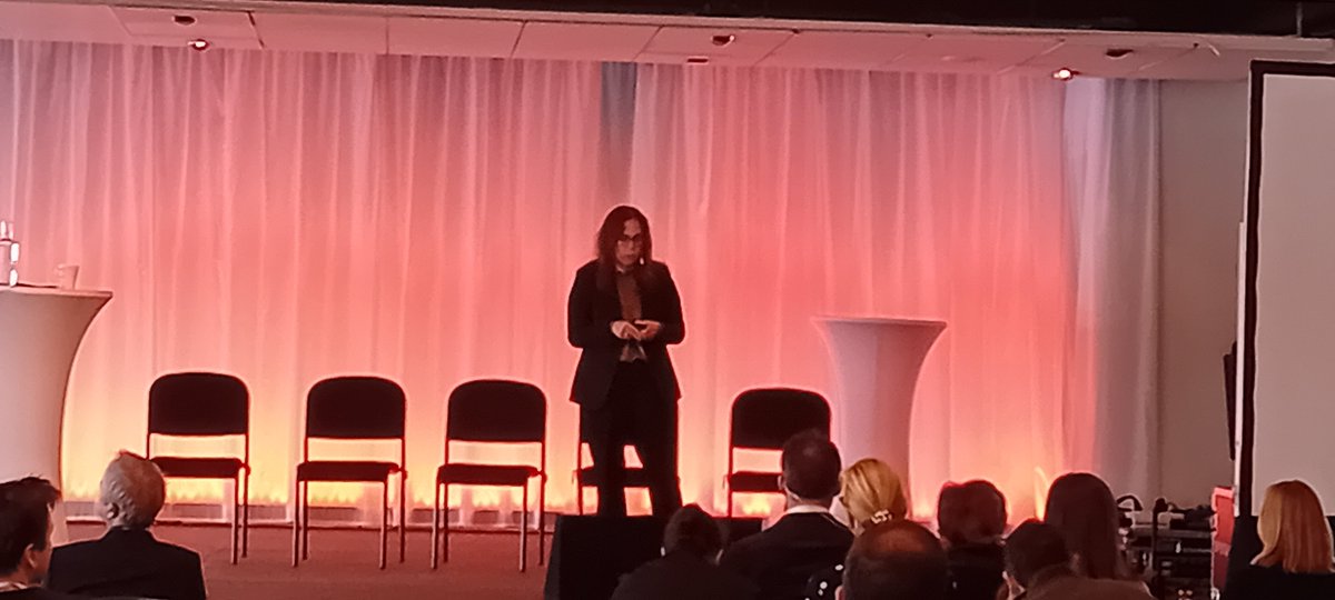 Professor Trine Larsen of IER presents research on how gig workers protect their health at work at the Creating Sustainable Work Conference in Stockholm.
Read more here:
warwick.ac.uk/fac/soc/ier/pe…
ki.se/en/imm/csw2025