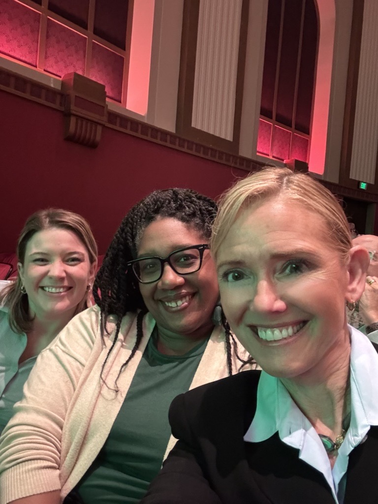 SenatorYoder's tweet image. What a night! I joined 1400+ Ivy Tech grads in Bloomington to celebrate a milestone full of resilience, ambition and the power of education.
Congratulations, Class of 2025 — you're building a stronger Indiana, one degree at a time. 💜
#IvyTech #ClassOf2025 #INForAll