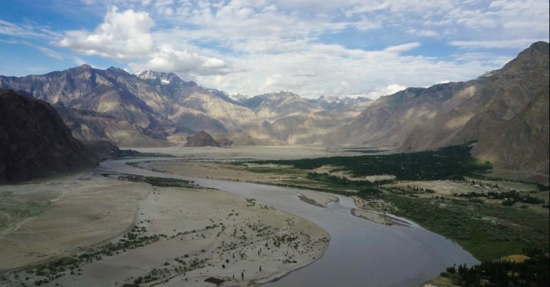 SAVoices's tweet photo. Can India legally suspend the Indus Waters Treaty? @mubasharizvi's deep-dive explores the international law, treaty mechanics &amp; diplomatic fallout.
