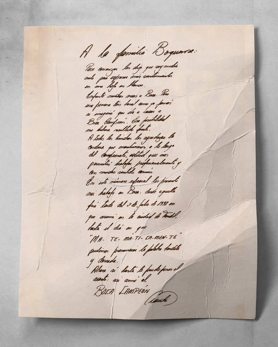 En diciembre de 1998, días después de haber ganado el Apertura, Carlos Bianchi agarró un papel y escribió, en puño y letra, una carta para los hinchas de Boca 🏆

✏️ "A la familia boquense. Para comenzar les digo que soy medio malo para expresar mis sentimientos en una hoja en