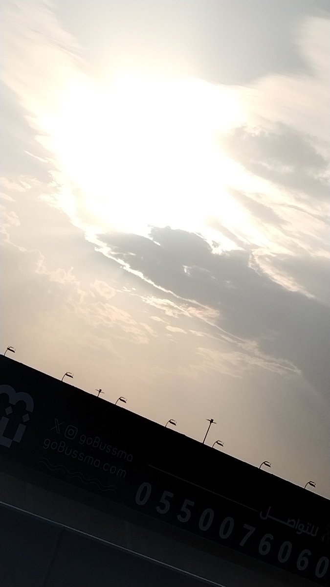 nonh_52's tweet photo. #النفسيه_محتاجه_البحر𓆌 https://t.co/rnawfR4tsF
