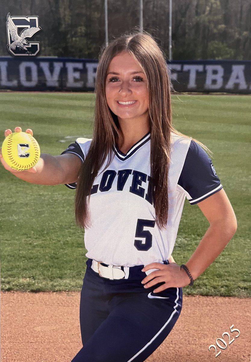 hunterhoffman48's tweet image. Playoff time! 1st game tonight 7pm against Blythewood at home! Let’s go! 🍀🦅🥎🔥 @CloverSoftball @ErskineSoftball @firecrackersmm