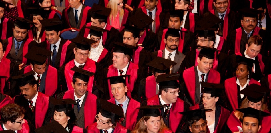 Alumni, tutors and examiners are invited to a special gathering to celebrate the achievements of the FGDP(UK) Diploma in Restorative Dentistry programme, which was established 20 years ago. Find out more and book your place now at bit.ly/4k7FGt2  
#dentistry #dentist