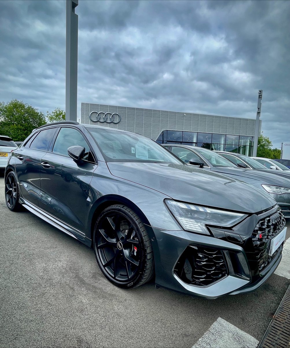 Simply stunning! 😍

We can't take our eyes off this beautiful Audi RS3, in Daytona Grey, at Vindis Audi Huntingdon. 🩶

Want to take it for a test drive? 👀

#Audi #AudiUK #AudiRS3 <a href="/AudiUK/">Audi UK</a>