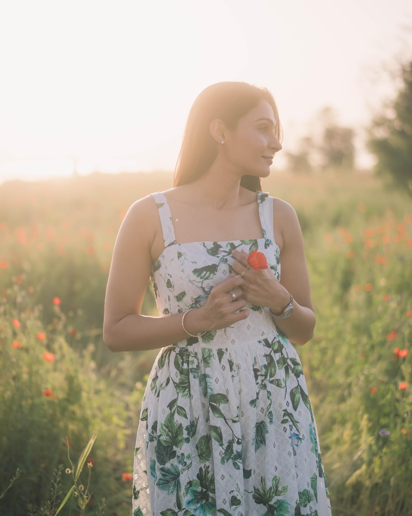 GqWf7j9aMAAJ6Xc?format=jpg&name=large