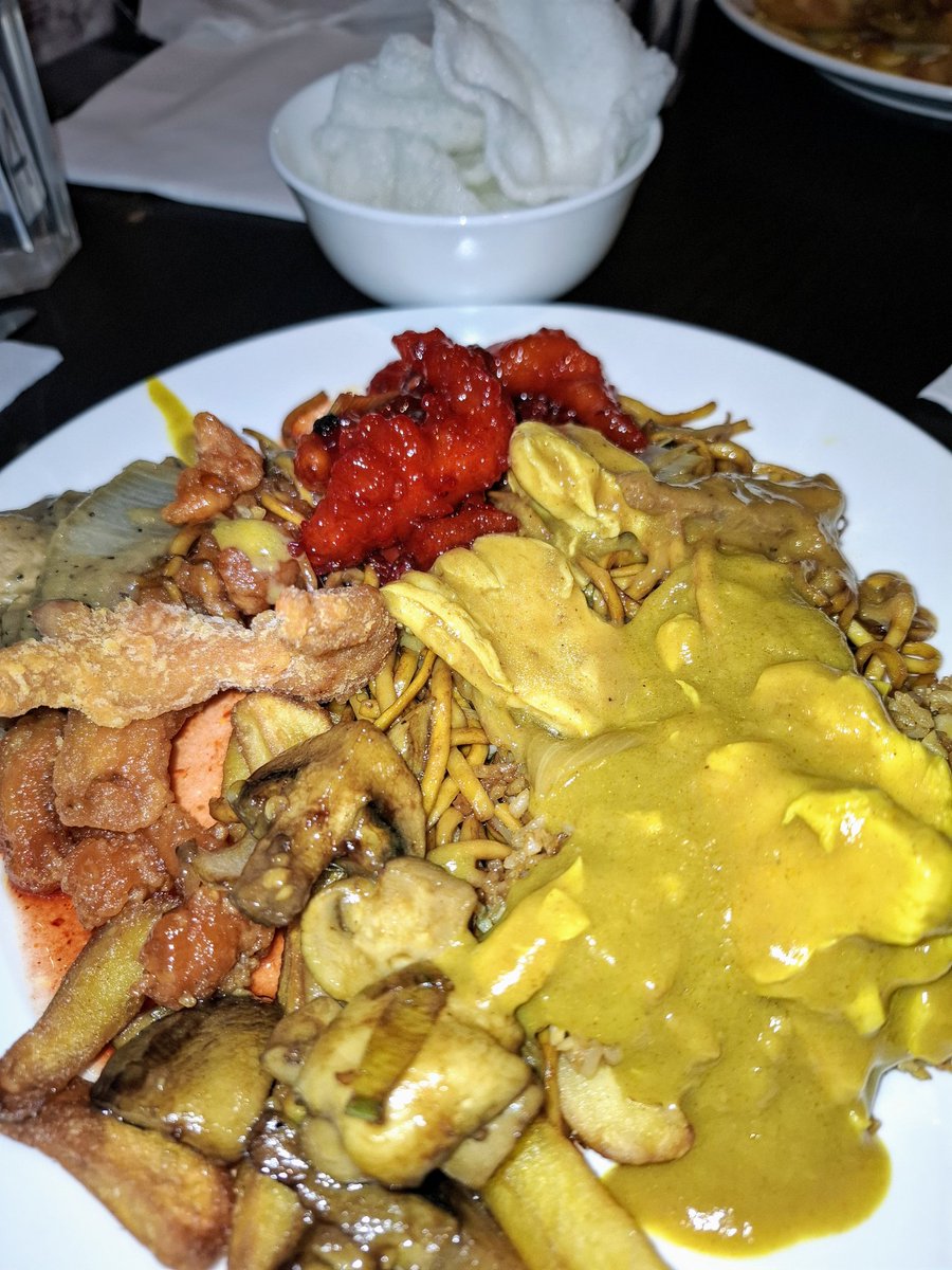 Allan Doherty (Doc) ๐ ๐ซก (@allan_doherty) on Twitter photo Wee Chinese buffet for lunch & dinner ๐ฝ  ๐ Wee Chinese buffet for lunch & dinner ๐ฝ  ๐