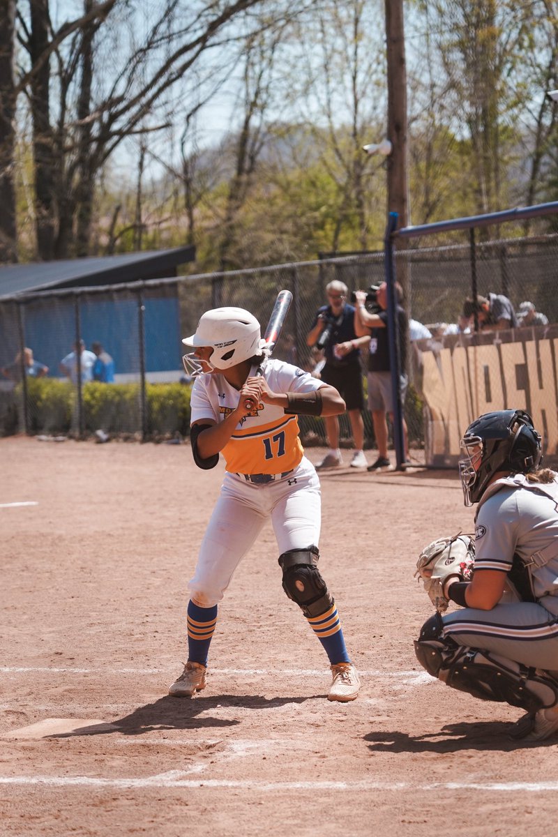 Kendra Lewis (@kendralewis12_) on Twitter photo After talks with family and friends I will be entering the transfer portal with 2 years of eligibility! Excited to see what the future holds! <a href="/TGA_Turner/">Top Gun National 18U</a> After talks with family and friends I will be entering the transfer portal with 2 years of eligibility! Excited to see what the future holds! <a href="/TGA_Turner/">Top Gun National 18U</a>