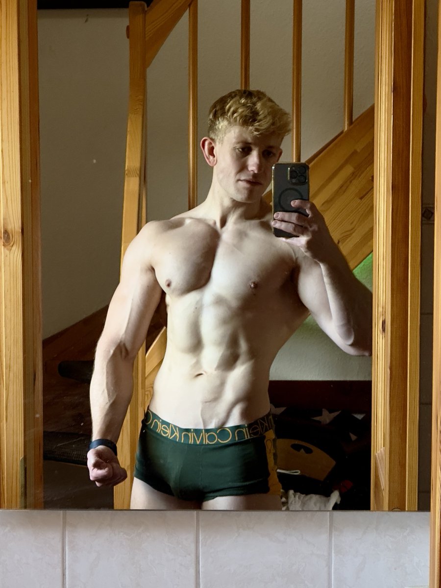 Time for the beach-and a tan!