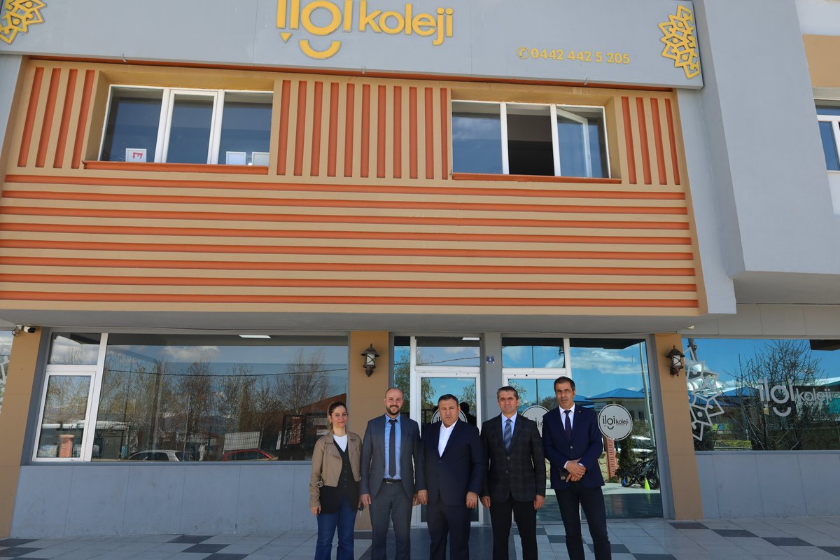 Kaymakamımız  Sn. Yusuf Durani DİNÇ, Özel  İlgi Kolejini ziyaret ederek İdareci Öğretmen ve Öğrencilerle bir araya geldi.Kaymakamımıza İlçe Milli Eğitim Müdürü Seyfullah Karapınar ve Özel Öğretimlerden Sorumlu Şube Müdürü Ahmet Nuri Akgün eşlik etti.