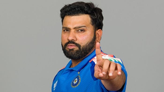 CricCrazyJohns's tweet photo. Rohit Sharma said "I will continue to represent India in ODI format". https://t.co/A6erAAh6M9