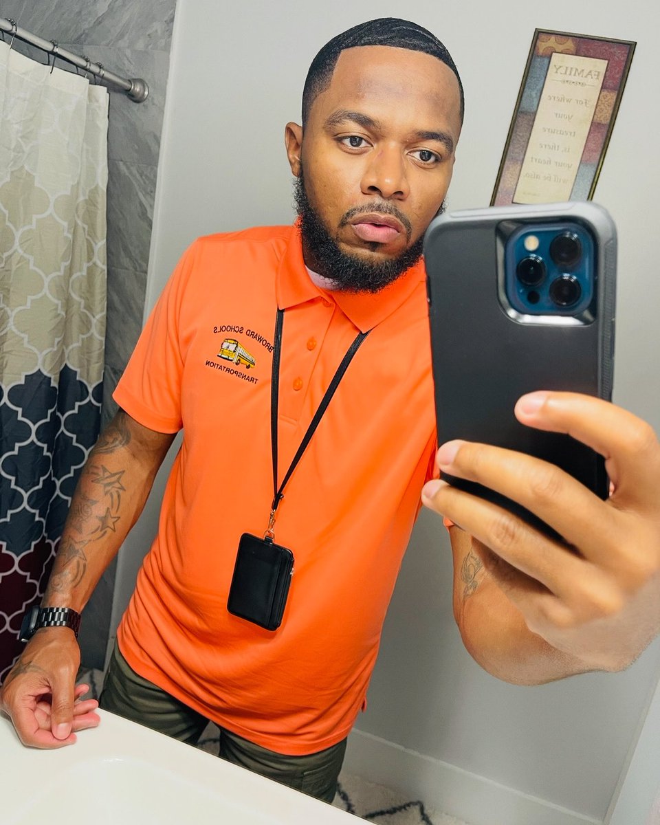 varius2real's tweet photo. Just In My Own Space Today
#MyWednesday https://t.co/i3afH42PVz