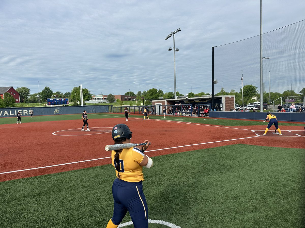 Highland Athletics (@hccscotties) on Twitter photo Work to do after the first, but <a href="/HCCscottieSB/">Scottie Softball</a> draws a leadoff walk against <a href="/LCCAthletes/">Labette Athletics</a> in the <a href="/KJCCCmedia/">KJCCC athletics</a>/<a href="/NJCAA/">NJCAA</a> Plains District Tournament.
kjccc.org/watch
scottieathletics.com/sidearmstats/s… Work to do after the first, but <a href="/HCCscottieSB/">Scottie Softball</a> draws a leadoff walk against <a href="/LCCAthletes/">Labette Athletics</a> in the <a href="/KJCCCmedia/">KJCCC athletics</a>/<a href="/NJCAA/">NJCAA</a> Plains District Tournament.
kjccc.org/watch
scottieathletics.com/sidearmstats/s…