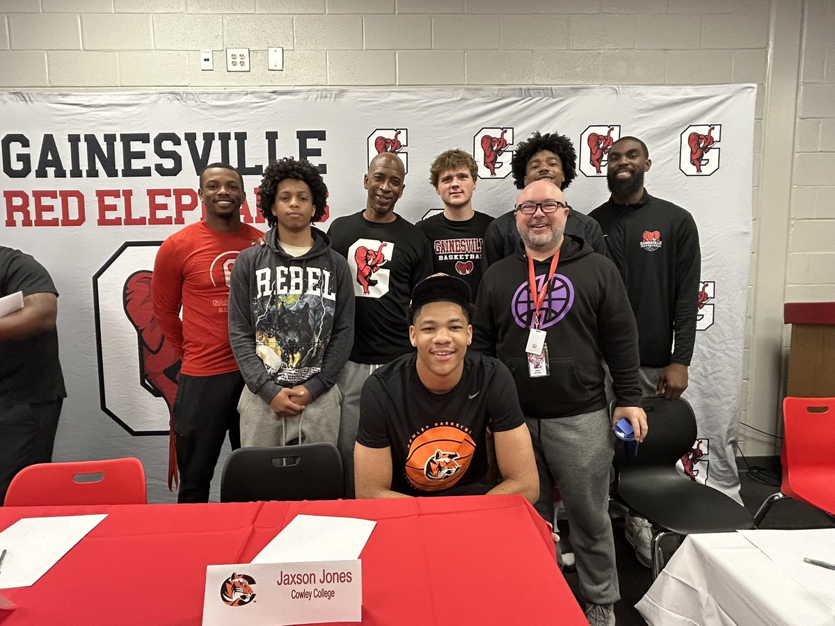 Gainesville Red Elephant Boys Basketball (@redelephant_mbb) on Twitter photo Congratulations to <a href="/JonesJaxson1/">Jaxson “Jax” Jones</a> for signing with <a href="/CowleyHoops/">CowleyTigerMBB</a> and <a href="/CoachDJackson/">Coach Jackson</a> !! Excited for what is ahead!! Go be great!!
#GoBigRed🔴🐘 Congratulations to <a href="/JonesJaxson1/">Jaxson “Jax” Jones</a> for signing with <a href="/CowleyHoops/">CowleyTigerMBB</a> and <a href="/CoachDJackson/">Coach Jackson</a> !! Excited for what is ahead!! Go be great!!
#GoBigRed🔴🐘