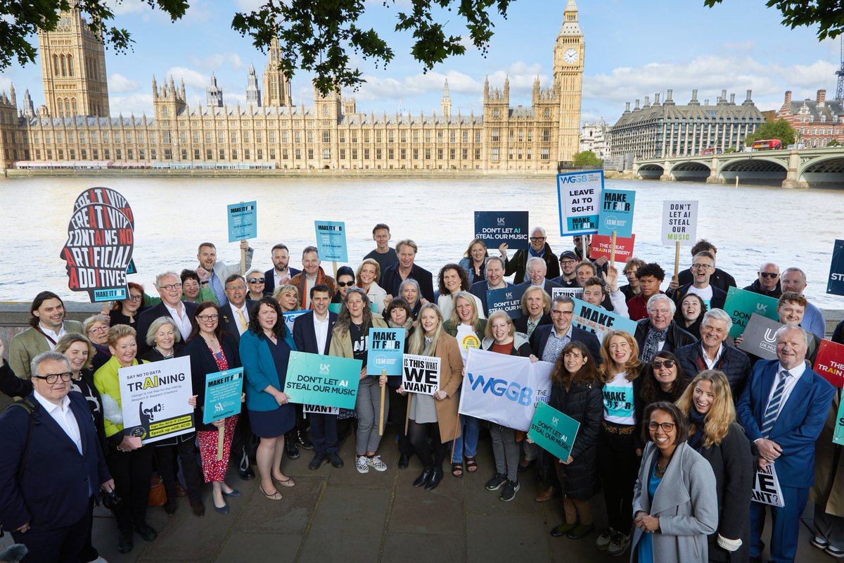A great show of support for our creative industries today! Creators and leaders from across the arts and MPs of all stripes have joined forces to send a loud and clear message to Government: AI firms must not be allowed to steal the work of our creators and music businesses.