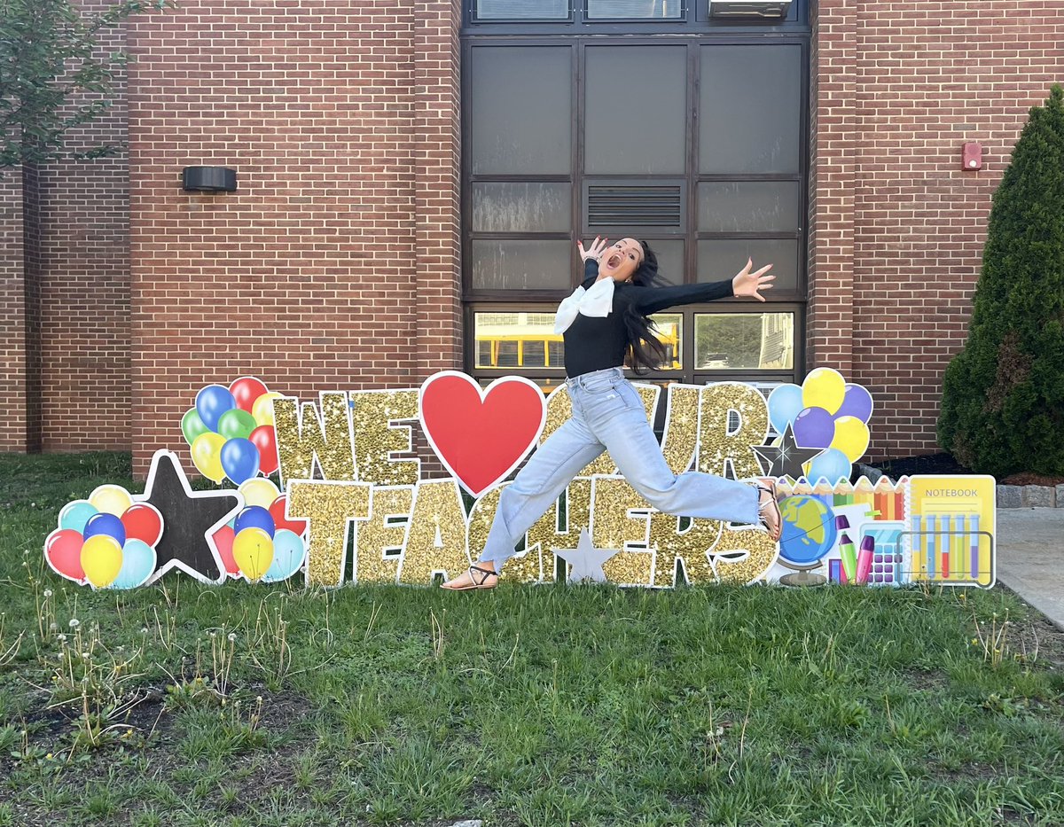 School 3 Belleville (@s3_belleville) on Twitter photo At School #3 we appreciate our teachers each and every day for all that they do for our students! πππ <a href="/belleville_ps/">BellevillePS</a> #TeacherAppreciationWeek <a href="/School3_1stGr/">Ms.Giangrande & Mrs.DeCorso</a> At School #3 we appreciate our teachers each and every day for all that they do for our students! πππ <a href="/belleville_ps/">BellevillePS</a> #TeacherAppreciationWeek <a href="/School3_1stGr/">Ms.Giangrande & Mrs.DeCorso</a>