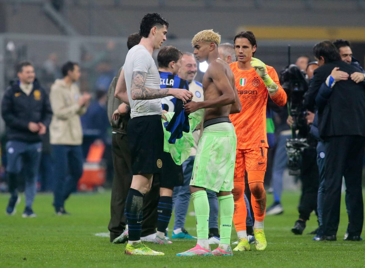 barcagloryHQ's tweet image. Lamine Yamal &amp;amp; Alessandro Bastoni #InterBarça