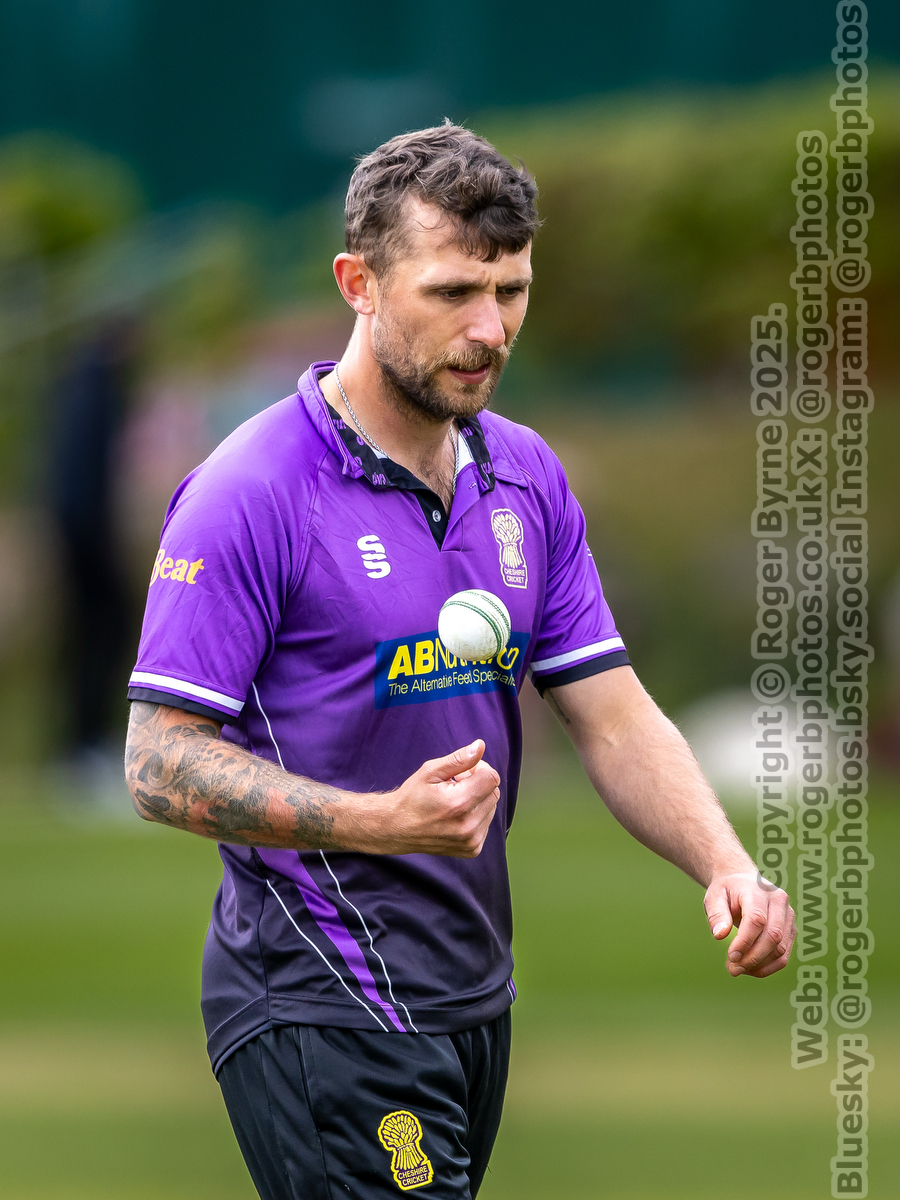 Roger Byrne (@rogerbphotos) on Twitter photo Mike Finan was the leading wicket taker for <a href="/CheshireCCC/">CheshireCCC</a> with 3-45 from 10 overs in the <a href="/NCCA_uk/">NCCA (National Counties Cricket Association)</a> Trophy game against <a href="/wiltsccc_scores/">Wiltshire CCC</a> at Marlborough College on May 4th, 2025.
Photo Gallery: is.gd/J2IUdr
#cricket #wiltshire #cheshire Mike Finan was the leading wicket taker for <a href="/CheshireCCC/">CheshireCCC</a> with 3-45 from 10 overs in the <a href="/NCCA_uk/">NCCA (National Counties Cricket Association)</a> Trophy game against <a href="/wiltsccc_scores/">Wiltshire CCC</a> at Marlborough College on May 4th, 2025.
Photo Gallery: is.gd/J2IUdr
#cricket #wiltshire #cheshire
